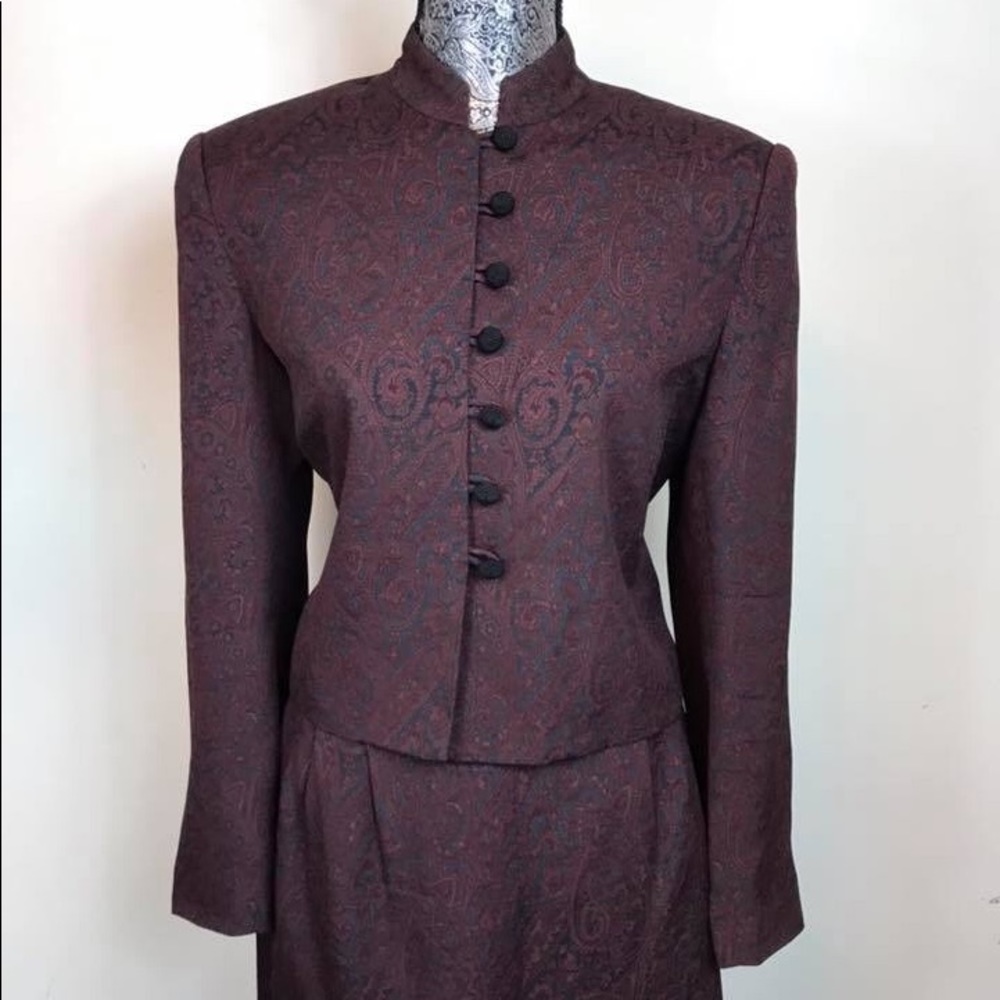 Casual Corner Petite Burgundy & Black Pant Suit